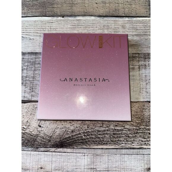Anastasia Beverly Hills Sugar Glow Kit Powder Highlighter Palette - USED - Picture 2 of 4